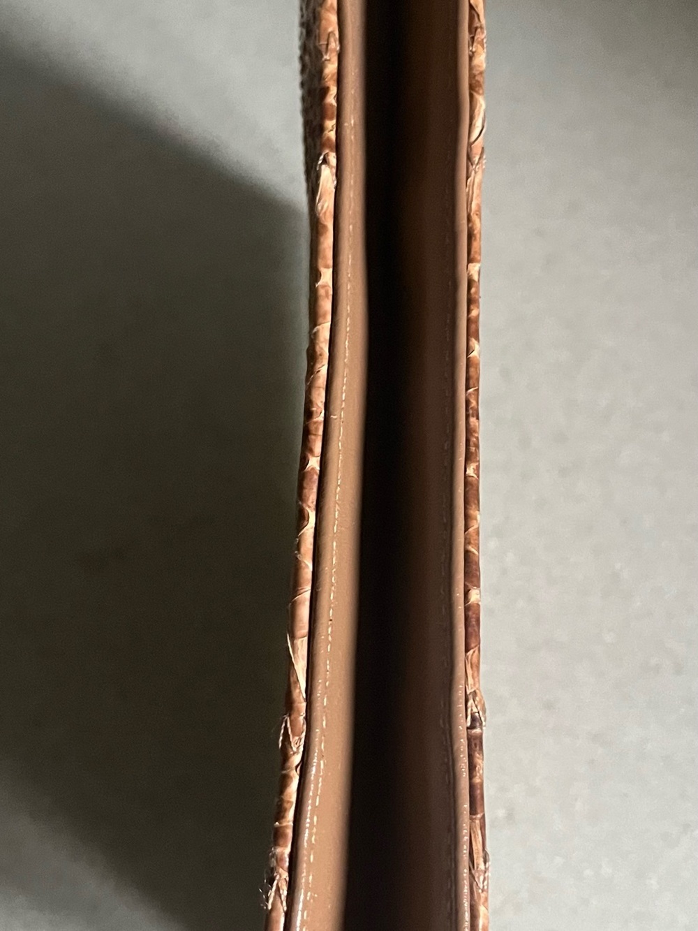 Vintage Tan Snake-Embossed Frame Clutch - Picture 4 of 7